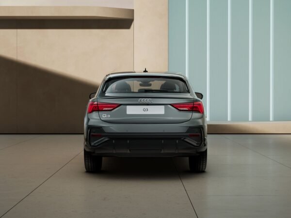 Audi Q3 Sportback 35 TFSI - Hình ảnh 5
