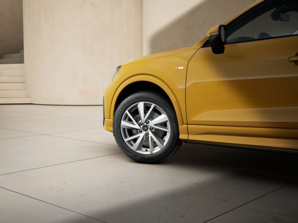 Audi Q2 S-line 35 TFSI #untagable - Hình ảnh 4